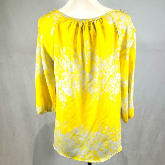 Gap yellow and nude abstract print top size medium - Picture 4 of 5